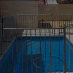 temporary-pool-fencing-in-backyard