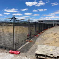 Construction site fencing for hire